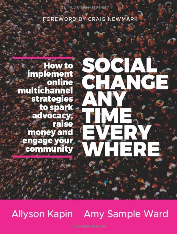 Social Change Anytime Everywhere How to Implement Online Multichannel Strategie [Paperback]