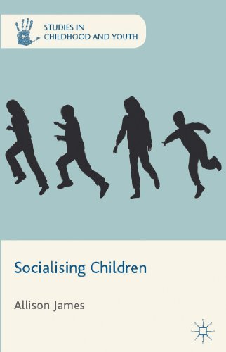 Socialising Children [Hardcover]