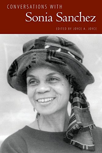 Conversations With Sonia Sanchez (literary Conversations) [Paperback]