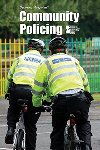 Community Policing (opposing Viewpoints) [Paperback]