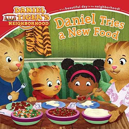 Daniel Tries a New Food [Paperback]