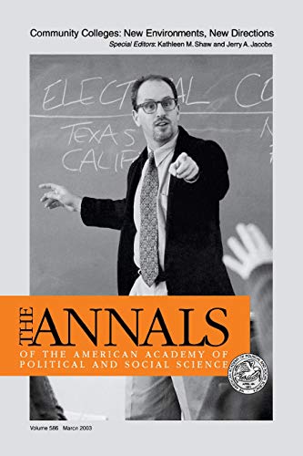 Community Colleges New Environments, New Directions [Paperback]