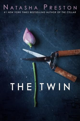 The Twin [Paperback]