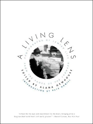 A Living Lens Photographs of Jewish Life from the Pages of the Forward [Paperback]