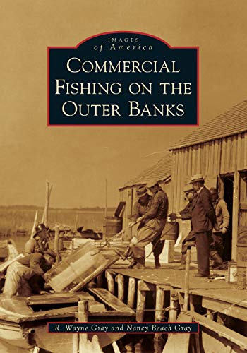 Commercial Fishing on the Outer Banks [Paperback]