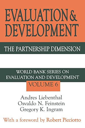 Evaluation and Development The Partnership Dimension World Bank Series on Evalu [Paperback]