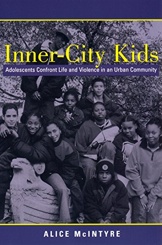 Inner City Kids Adolescents Confront Life and Violence in an Urban Community [Hardcover]