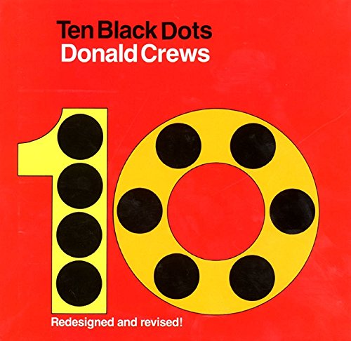 Ten Black Dots [Hardcover]