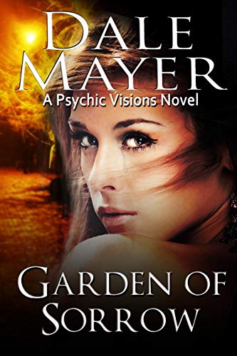 Garden Of Sorrow Large Print (psychic Visions) (volume 4) [Paperback]