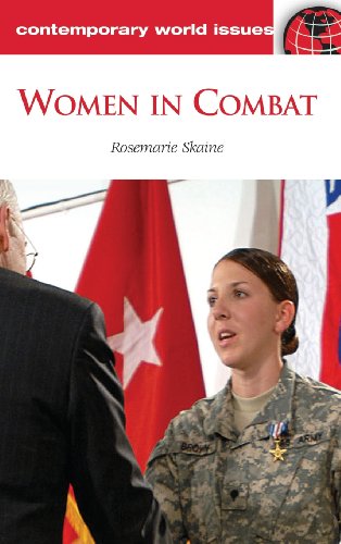 Women In Combat A Reference Handbook (contemporary World Issues) [Hardcover]