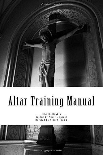 Altar Training Manual Revised For A New Millennium [Paperback]