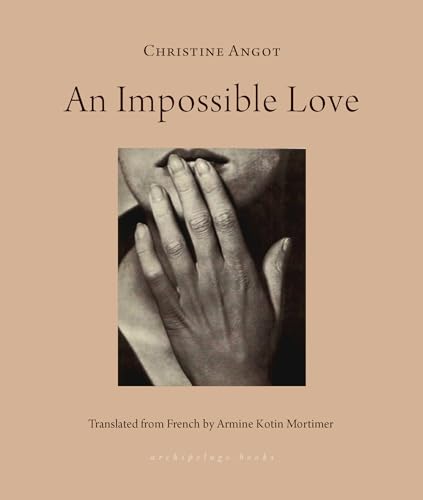 An Impossible Love [Paperback]
