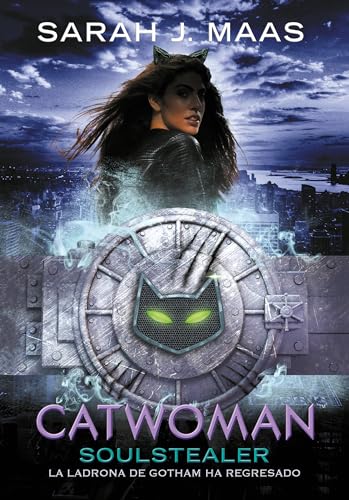 Catwoman Soulstealer (Spanish Edition) [Paperback]