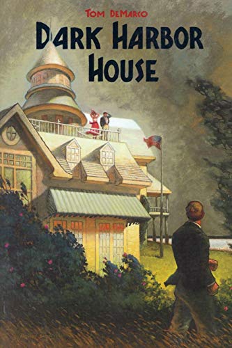 Dark Harbor House [Paperback]