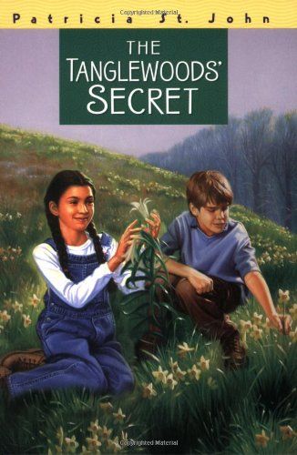 The Tanglewoods' Secret (patricia St John Series) [Paperback]