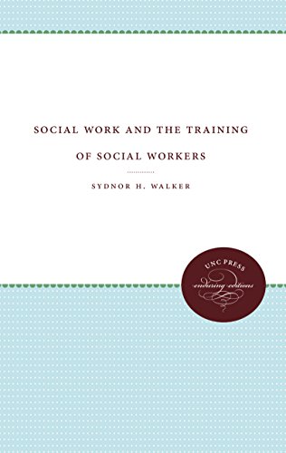 Social Work And The Training Of Social Workers [Paperback]
