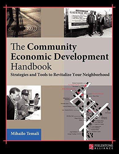 The Community Economic Development Handbook Strategies and Tools to Revitalize  [Paperback]