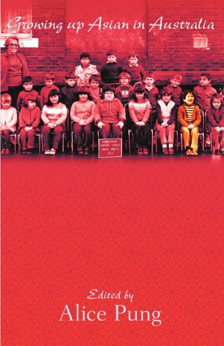 Growing Up Asian In Australia [Paperback]