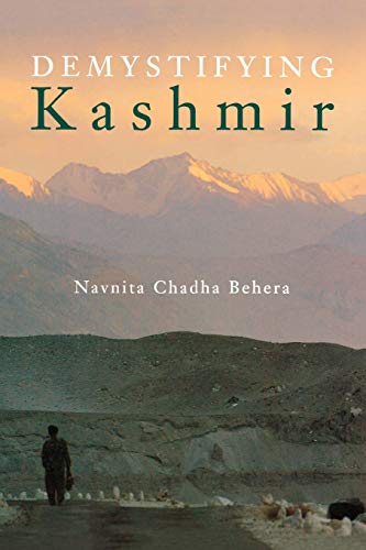Demystifying Kashmir [Paperback]