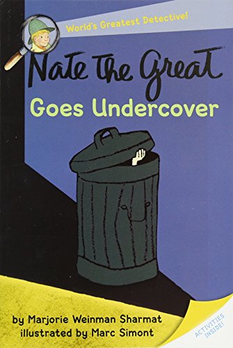 Nate the Great Goes Undercover [Paperback]
