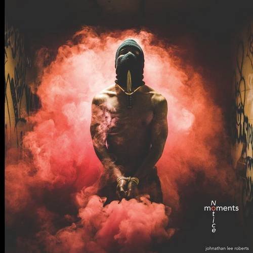 Moments Notice [Paperback]