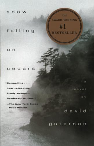 Snow Falling on Cedars A Novel (PEN/Faulkner Award) [Paperback]