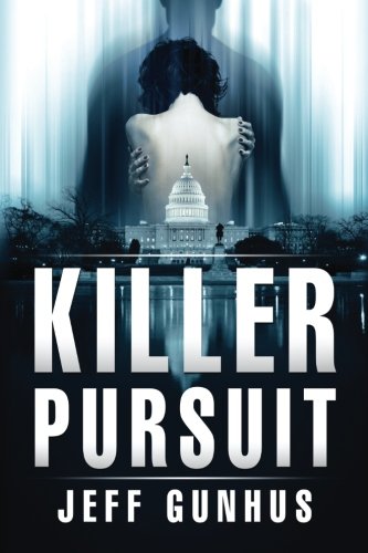 Killer Pursuit [Paperback]