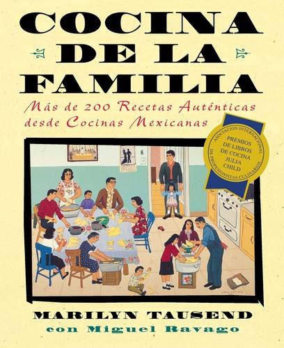 Cocina de la Familia (Family Kitchen) Mas de 200 Recetas Autenticas de Cocinas  [Paperback]