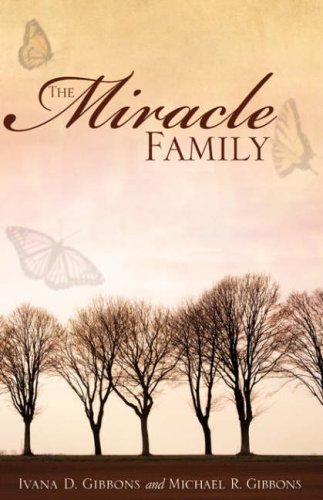 The Miracle Family [Paperback]