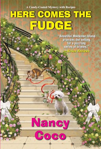 Here Comes the Fudge [Paperback]