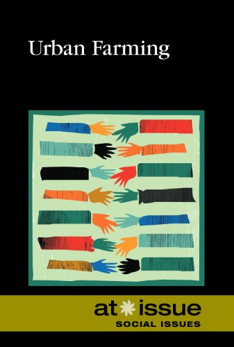 Urban Farming (at Issue Series) [Paperback]