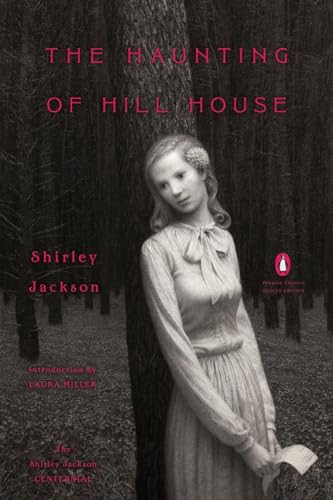 The Haunting of Hill House (Penguin Classics Deluxe Edition) [Paperback]