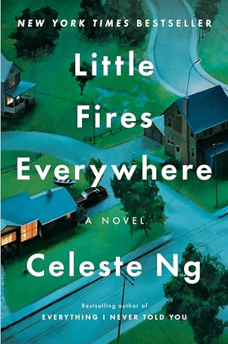 Little Fires Everywhere [Hardcover]