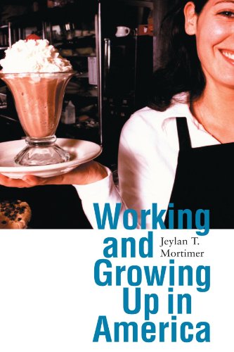 Working And Growing Up In America (adolescent Lives) [Paperback]