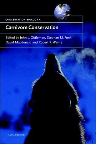 Carnivore Conservation [Paperback]