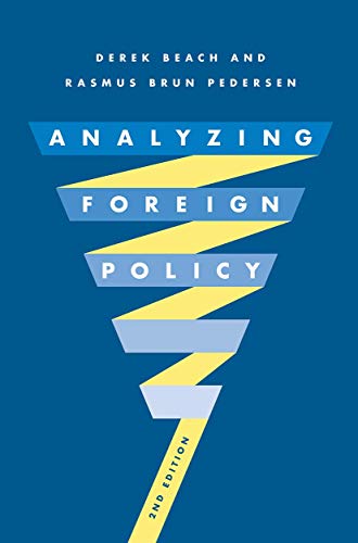 Analyzing Foreign Policy [Hardcover]