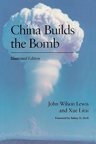 China Builds the Bomb [Paperback]