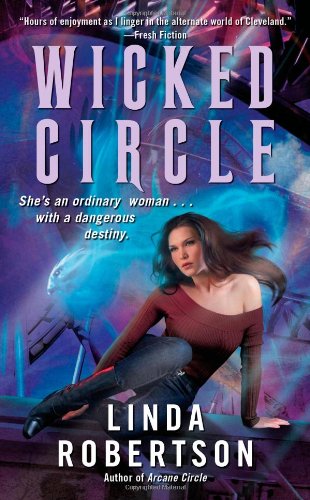 Wicked Circle [Paperback]